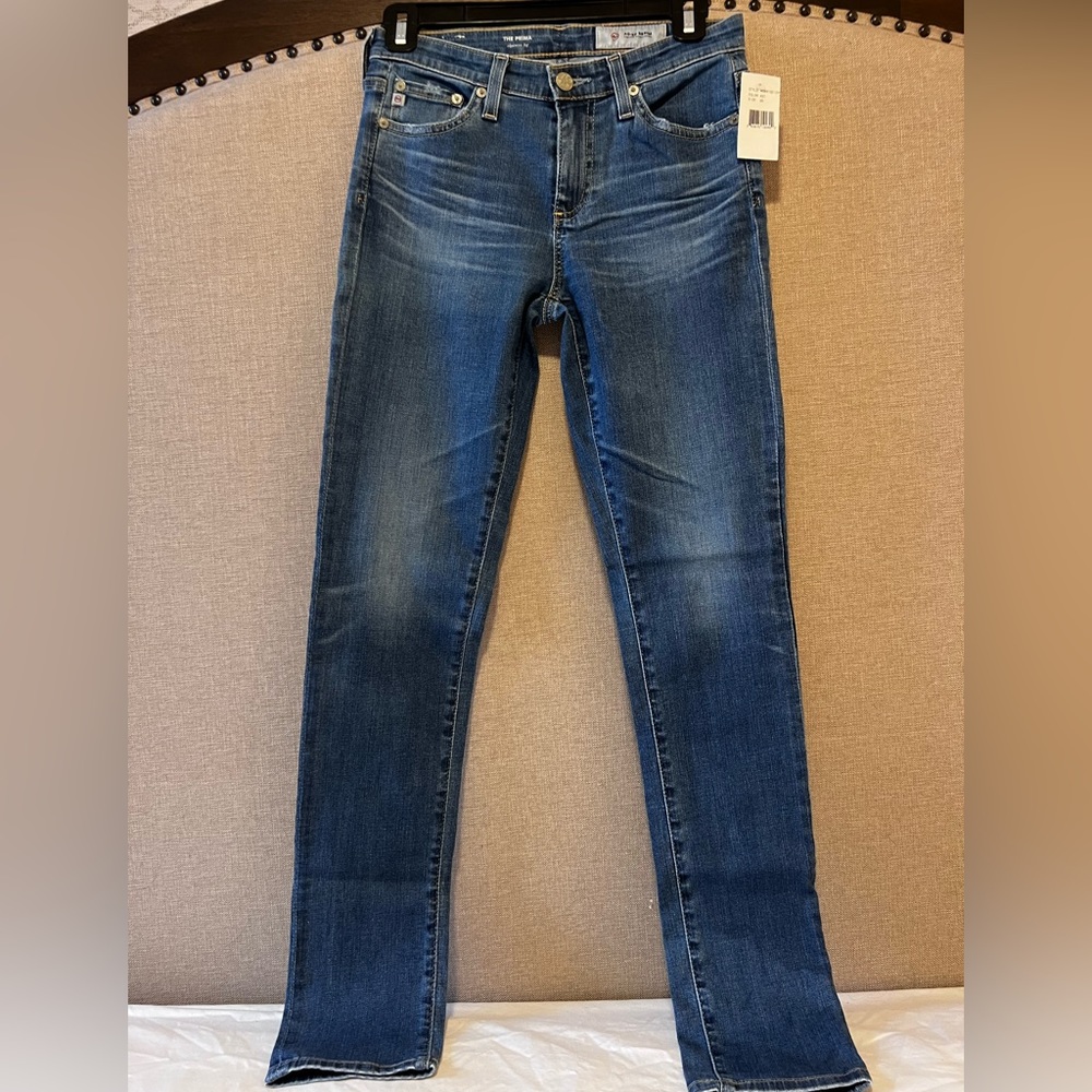 BNWT AG Adriano Goldschmied The Prima Cigarette Leg Skinny Soft Jeans , size 25